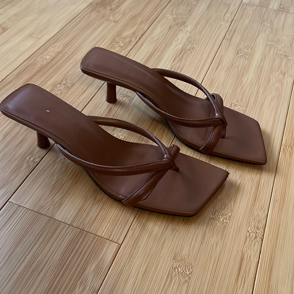 Mango brown leather kitten heel scrappy square toe sandals size 38 or US 7.5